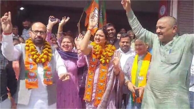 यमुनानगर में मेयर बनीं बीजेपी की सुमन बहमनी, कांग्रेस प्रत्याशी को 73,319 मतों से दी करारी शिकस्त