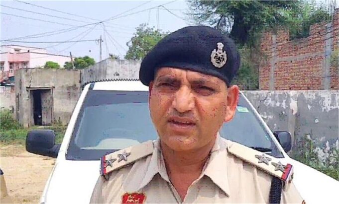 कैथल पुलिस ने तलाशी लेने के लिए रोकी कार, अंदर का नजारा देख उड़े होश… रंगे हाथ गिरफ्तार किए 2 बदमाश