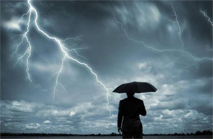 Haryana में गरज-चमक के साथ इन 13 जिलों में झमाझम बारिश, जानें कब होगी Monsoon की एंट्री