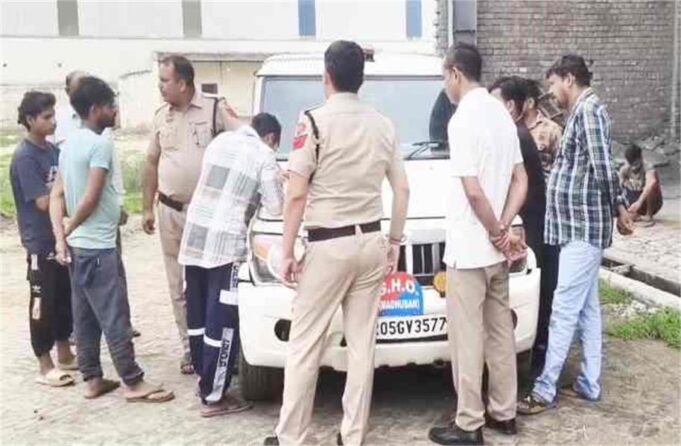 करनाल के कुटेल गांव में युवक का संदिग्ध परिस्थितियों में मिला शव, जांच में जुटी पुलिस