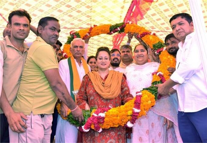 गुणवत्तापरक स्वास्थ्य सेवाएं उपलब्ध कराने के लिए स्वास्थ्य विभाग प्रयासरत : आरती राव