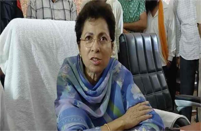 सांसद शैलजा ने NH-9 की ड्रेनेज व्यवस्था को बताया फेल, कहा– चलो, सब मिलकर खुद देख लेते हैं!