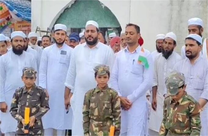 यमुनानगर और पलवल के मदरसे में स्वतंत्रता दिवस समारोह, लोगों ने तिरंगे को दी सलामी