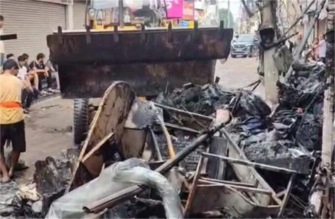 भिवानी के हांसी गेट पर 6 दुकानों में भीषण आग, करोड़ों का नुकसान