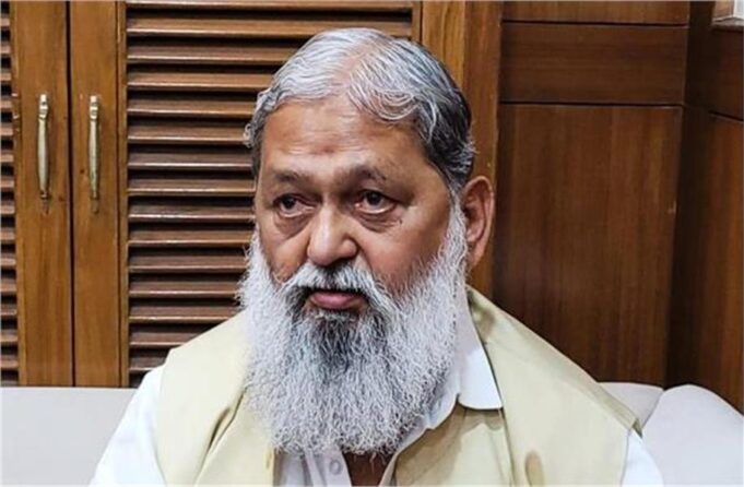 सुप्रीम कोर्ट की फटकार से राहुल गांधी के भारतीय होने पर प्रश्नचिन्ह लग गया है: अनिल विज