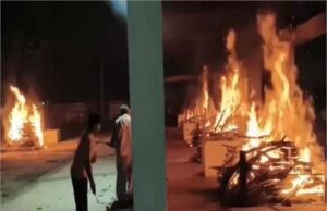 ओवरटेक के चक्कर में हादसा, एक साथ जली पांच चिताएं और तीन भाइयों के परिवार बिखरे