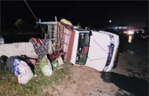 करनाल NH पर भीषण सड़क हादसा: पंजाब से UP जा रही पिकअप जीप ट्रक से टकराई, 2 बच्चों की मौत, कई घायल