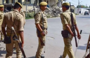 पति ने पत्नी का सिर गंजा किया और पेट्रोल से जलाने की कोशिश, फिर भी पीड़िता ने पुलिस से कहा- ‘छोड़ दीजिए’