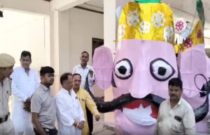 भिवानी में दशहरा की धूम, 100-100 फीट ऊंचे रावण, कुंभकरण और मेघनाथ के पुतले तैयार, सुरक्षा पुख्ता