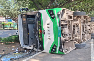 चंडीगढ़ सड़क हादसा, अनियंत्रित होकर पलटी सीटीयू बस, चालक समेत 7 घायल, कुल 22 यात्री थे सवार