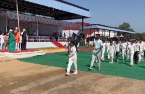 भिवानी में 58वीं राज्य स्तरीय स्कूली खेल प्रतियोगिता का शुभारंभ, सांसद धर्मबीर सिंह ने बच्चों को खिलाड़ियों और खेतों को जैविक बनाने की अपील