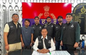 भाजपा जिला उपाध्यक्ष के घर लाखों की चोरी, नौकर 8 घंटे में गिरफ्तार, 10 लाख के जेवर बरामद