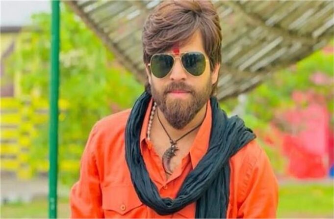 मेलबर्न में मासूम शर्मा के लाइव शो में हंगामा, दर्शकों के अश्लील इशारों पर सिंगर भड़के