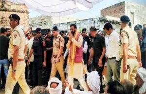 ASI संदीप लाठर के घर CM के दौरे पर अभय चौटाला ने कसा तंज, बोले- ‘जाटों की सहानुभूति लेने आए थे’