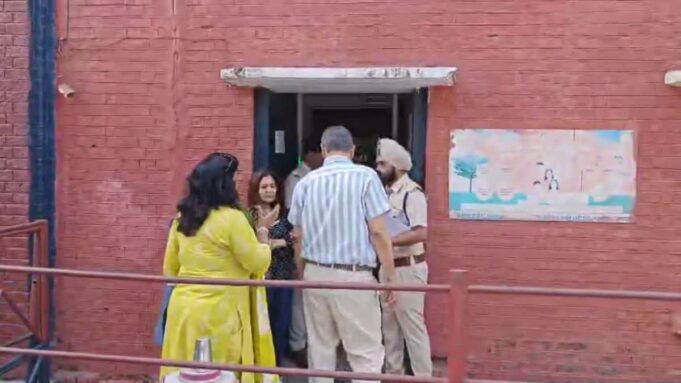 अंबाला DGP जेल आलोक राय ने कराया सेंट्रल जेल का निरीक्षण, कहा— जेल में नहीं है कोई VIP, सामने आया गैंगस्टरों का असली सच