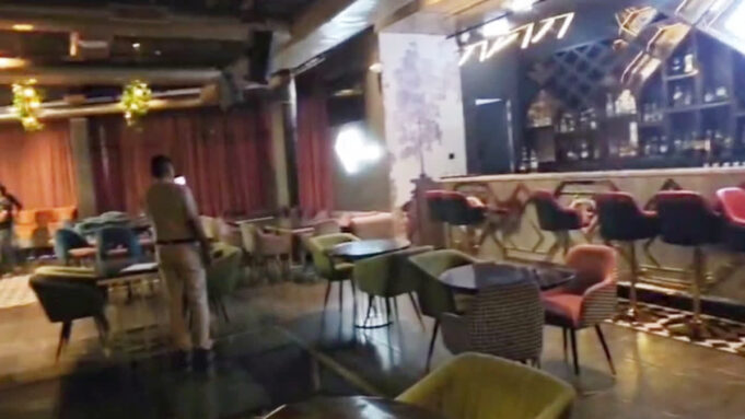 गुरुग्राम में पब और अहाते पर एक्साइज विभाग की छापेमारी, दोनों के काटे गए चालान