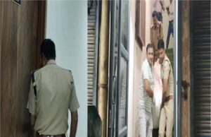 होटल में ठहरे कपल के कमरे से मचा हड़कंप, पुलिस ने तोड़ा बाथरूम का दरवाजा तो खुला चौंकाने वाला राज