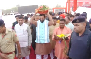 हरियाणा में छठ पर्व की धूम: पंचकूला में CM सैनी ने सूर्य को दिया अर्घ्य, बोले– पूर्वांचल के लोगों का अर्थव्यवस्था में बड़ा योगदान