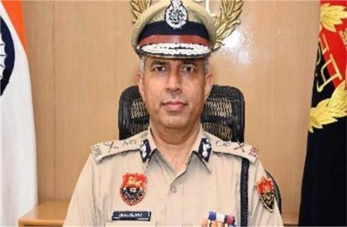 IPS पूरन कुमार सुसाइड केस में सरकार की बड़ी कार्रवाई, DGP शत्रुजीत कपूर को लेकर लिया अहम फैसला