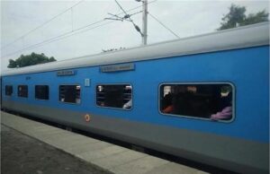 शान-ए-पंजाब ट्रेन में तकनीकी खराबी, 40 मिनट रुकी रही बीच रास्ते में, यात्रियों को झेलनी पड़ी दिक्कतें