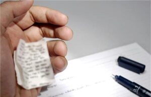 यूनिवर्सिटी की मंजूरी के बिना हटाया डिप्टी सुपरिंटैंडैंट, नकल रोकने का आरोप