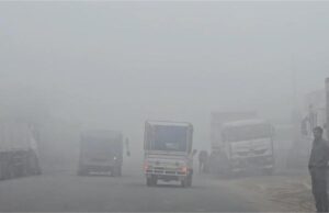 कोहरे में सड़क सुरक्षा का संकट, झज्जर में बसें टकराईं, कई घायल