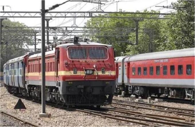 यात्रियों को राहत, ट्रेन टिकट कंफर्मेशन का समय बदला